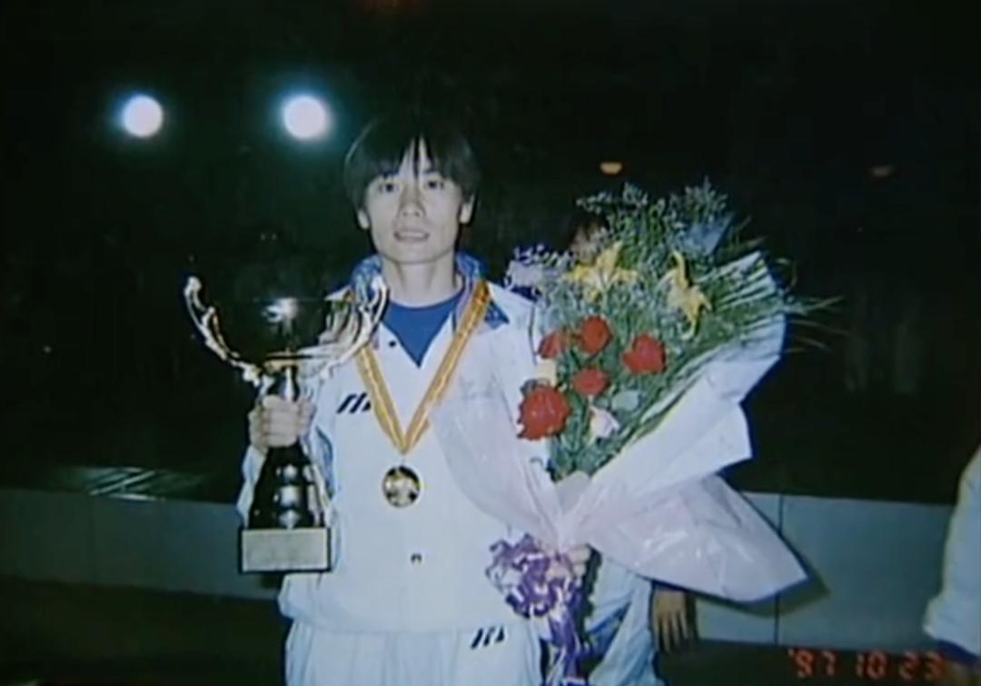 女足教练水庆霞奖状,女足教练水庆霞获五一奖