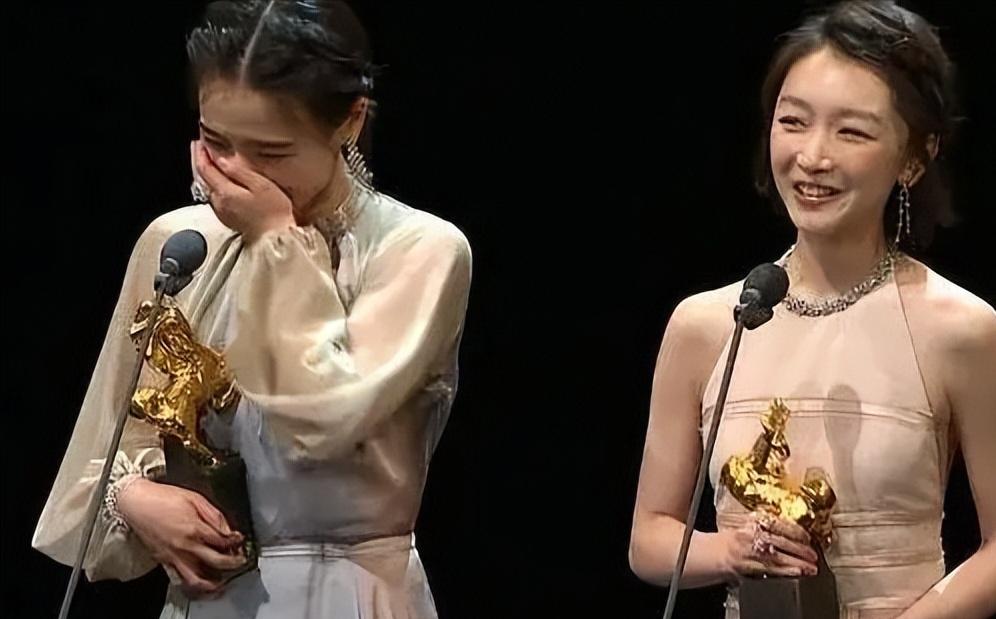 三金影后周冬雨黄晓明,三金影后被嫌弃