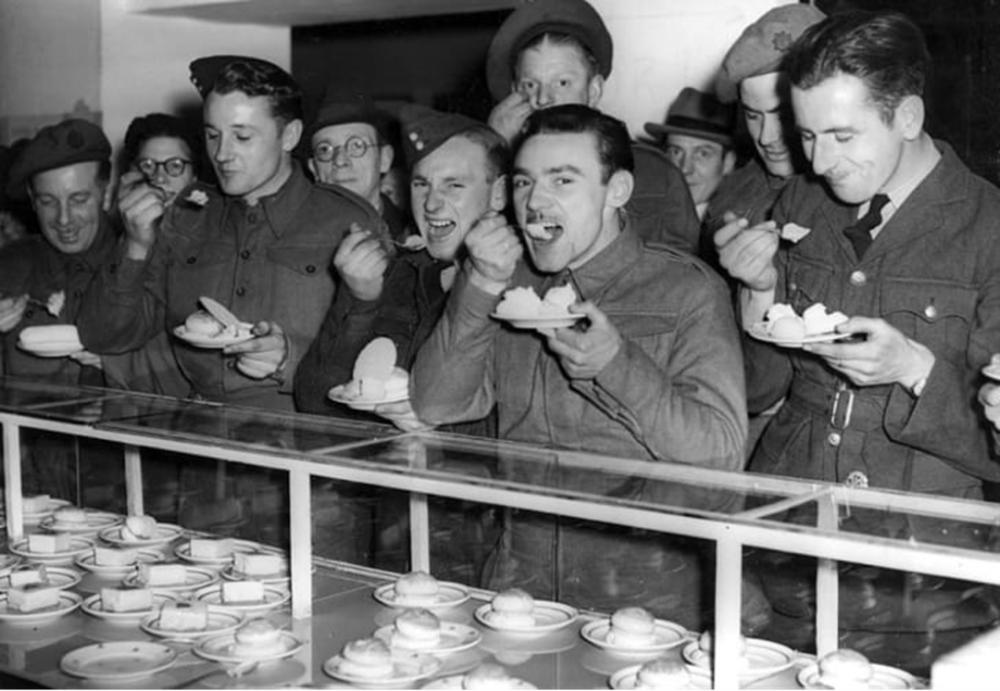 曾经二战美军一登场，看到补给就笃定不会输，网友：罐头功不可没