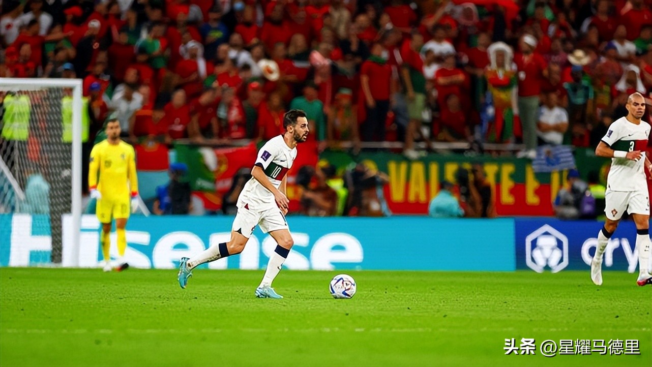 c罗是痛哭告别世界杯还是笑的,c罗告别世界杯捂脸痛哭视频