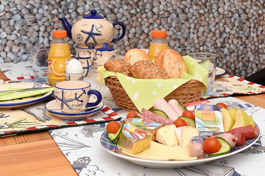 德国香肠和酸菜,德国酸菜和中国酸菜有什么不同