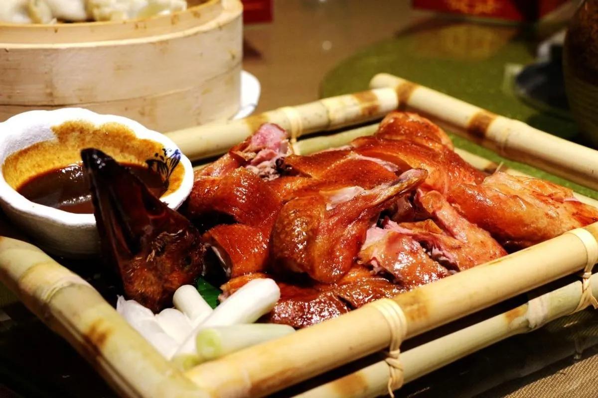 浜戝崡鏃呮父绉熻溅鏀荤暐,绌锋父浜戝崡鏃呮父鏀荤暐