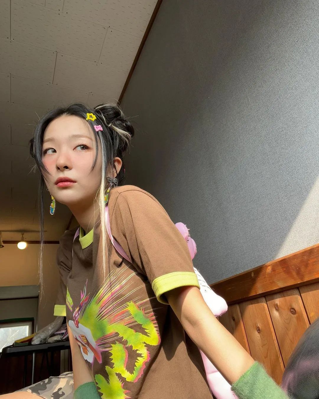 jennie最新编发,jennie同款彩带编发教程