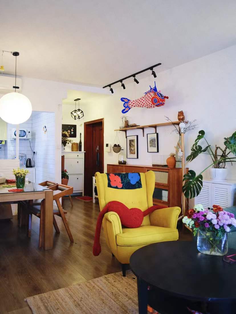 发现一户装修很精致的现代轻奢风,发现一位网友的家因装修风格走红