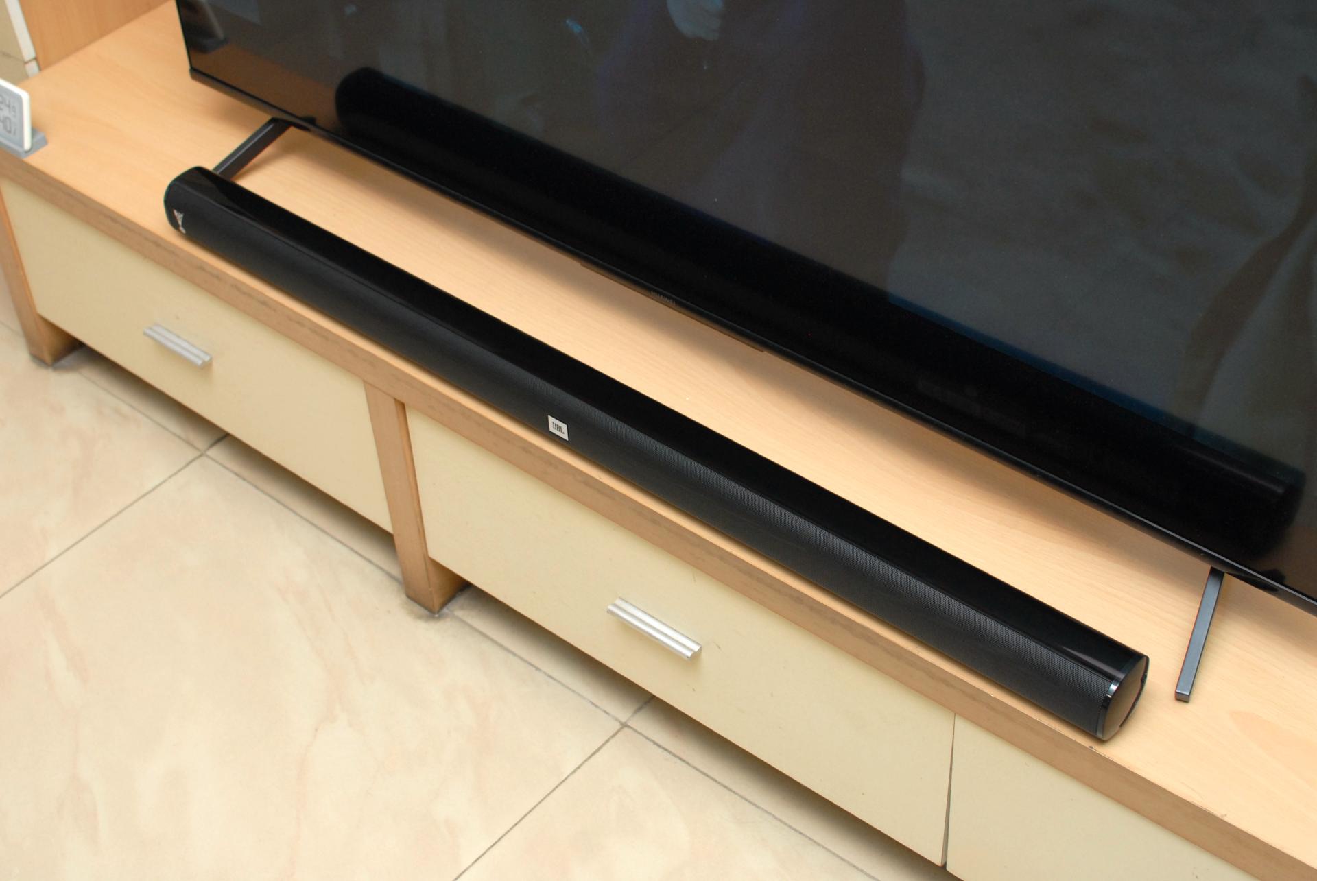 电视音质不好加个音箱,电视音响不行配回音壁