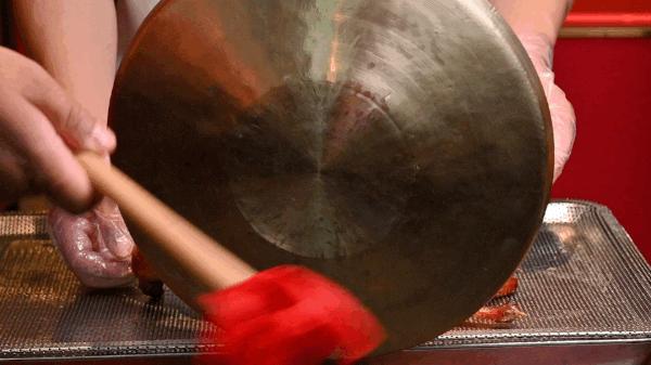 北京烤鸭香酥地道,北京地道烤鸭盒装好吃吗