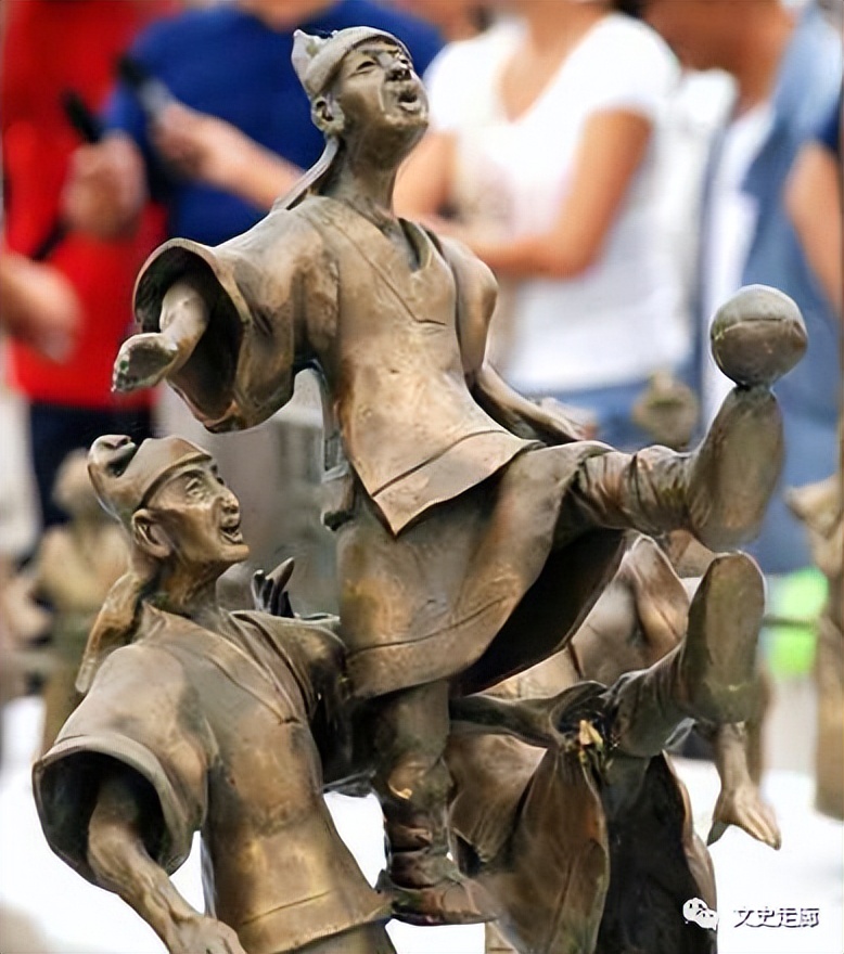 历史上的杨贵妃死在马嵬坡,杨贵妃秘史马嵬坡兵变杨贵妃之死