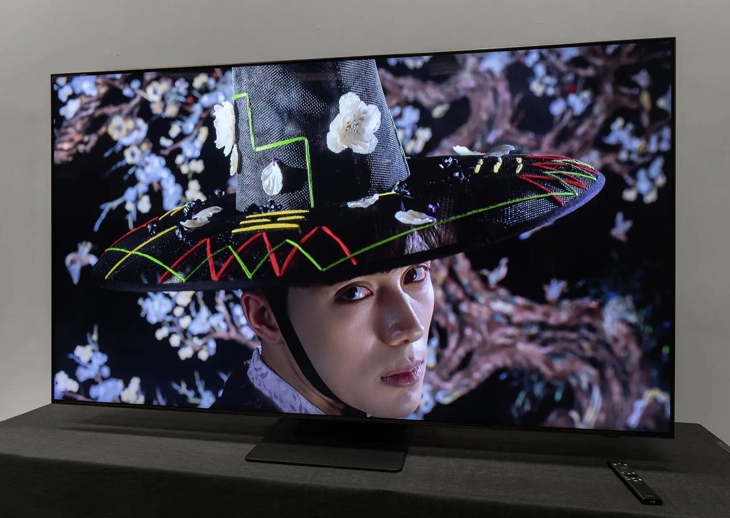 miniled电视和全面屏哪个好,miniled电视和oled电视哪个好