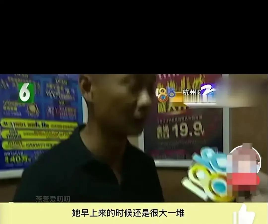 保时捷女子电梯视频,保时捷女子电梯