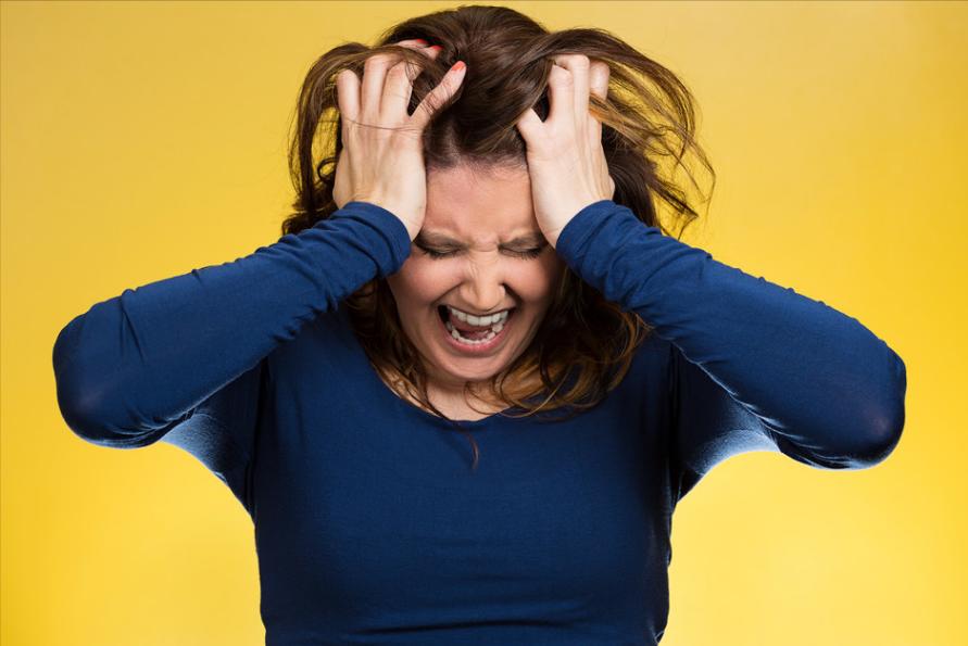 女人更年期是多少岁？做好这3件事，平稳度过更年期“这道坎”！