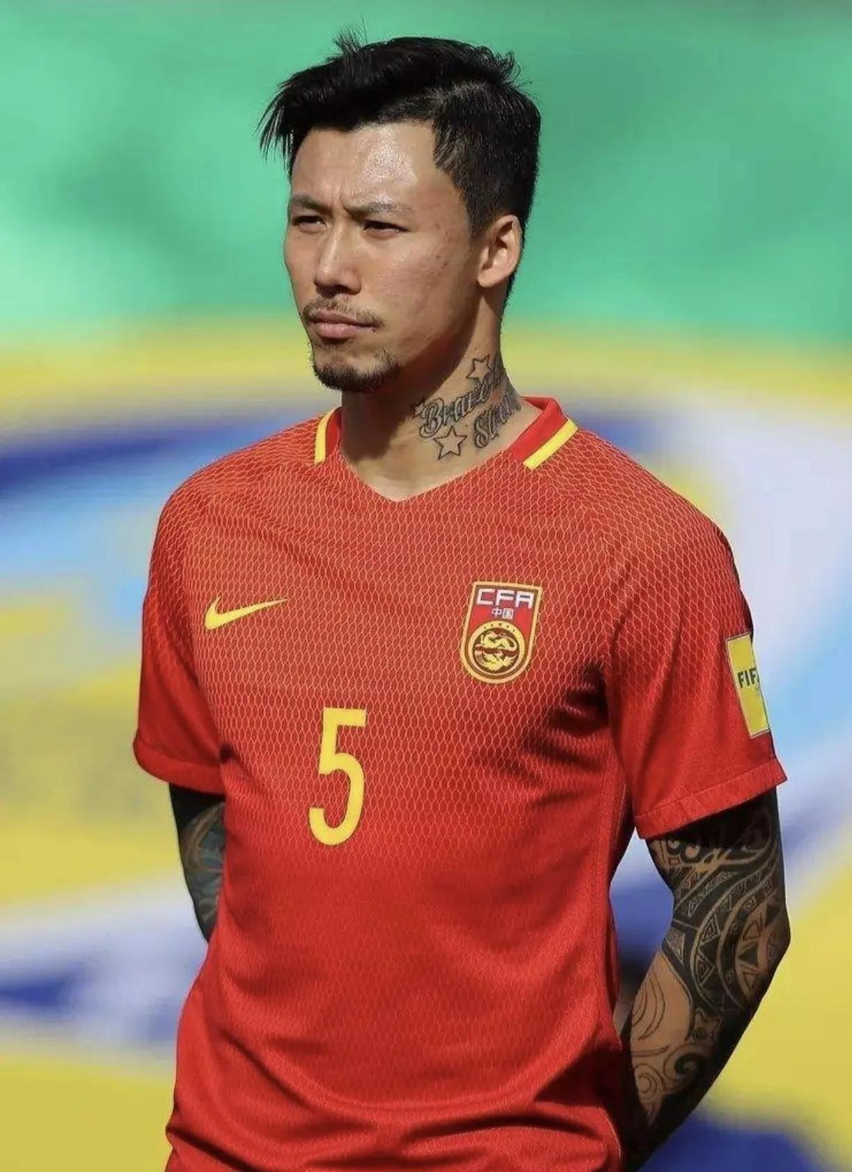 张琳芃亚洲第一后卫,张琳芃在国家队进过多少球