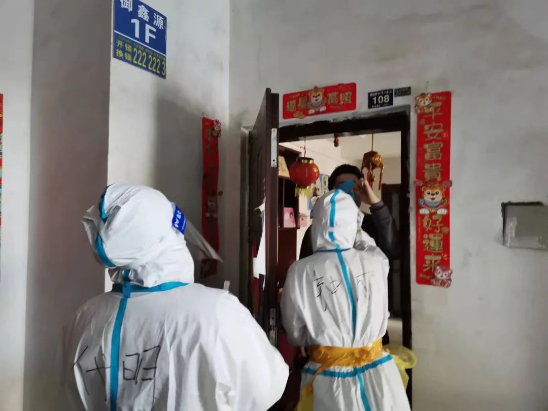 双河镇多措并举筑牢疫情防控防线,湾龙镇多措并举做好疫情防控工作