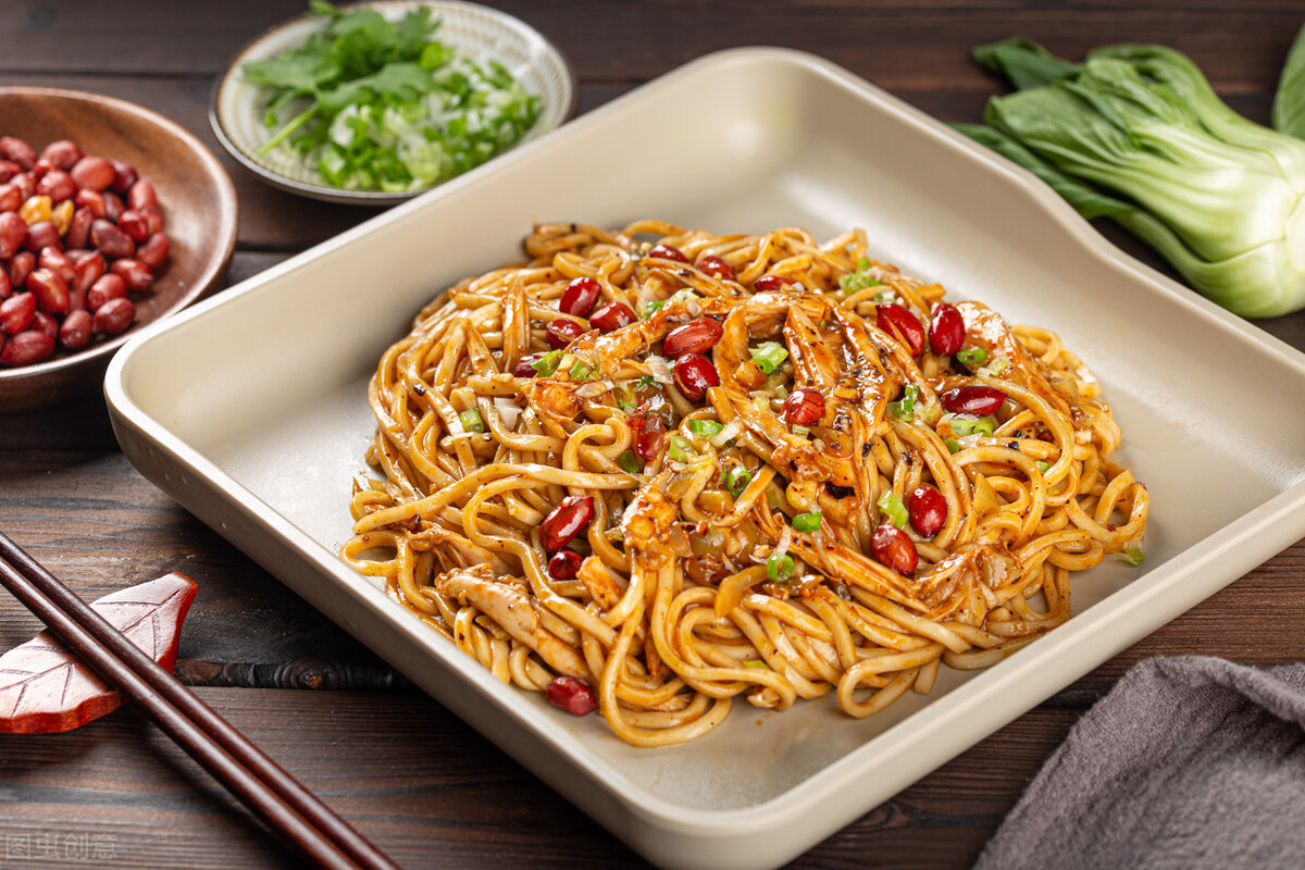 做凉面好吃的秘诀都在这里,想吃凉面不用擀面杖