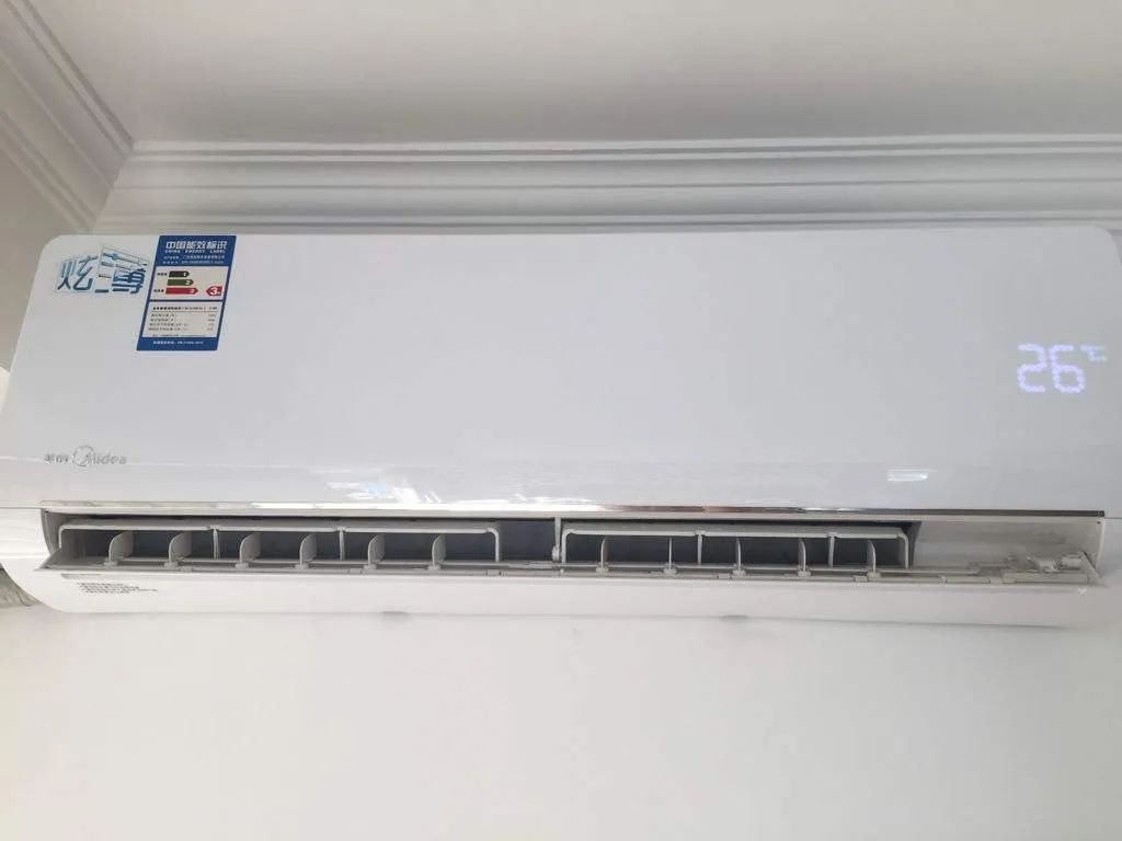 空调滴水不要浪费,空调滴水且不制冷维修费用要多少