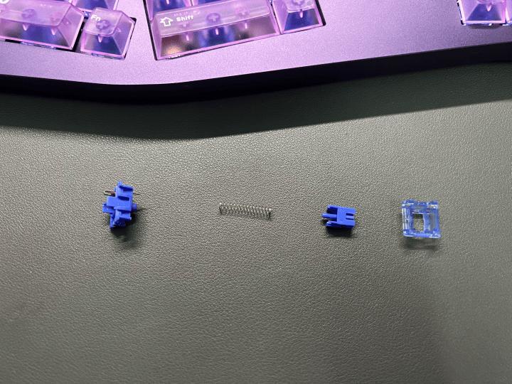 keychron机械键盘推荐,alice人体工学键盘套件推荐