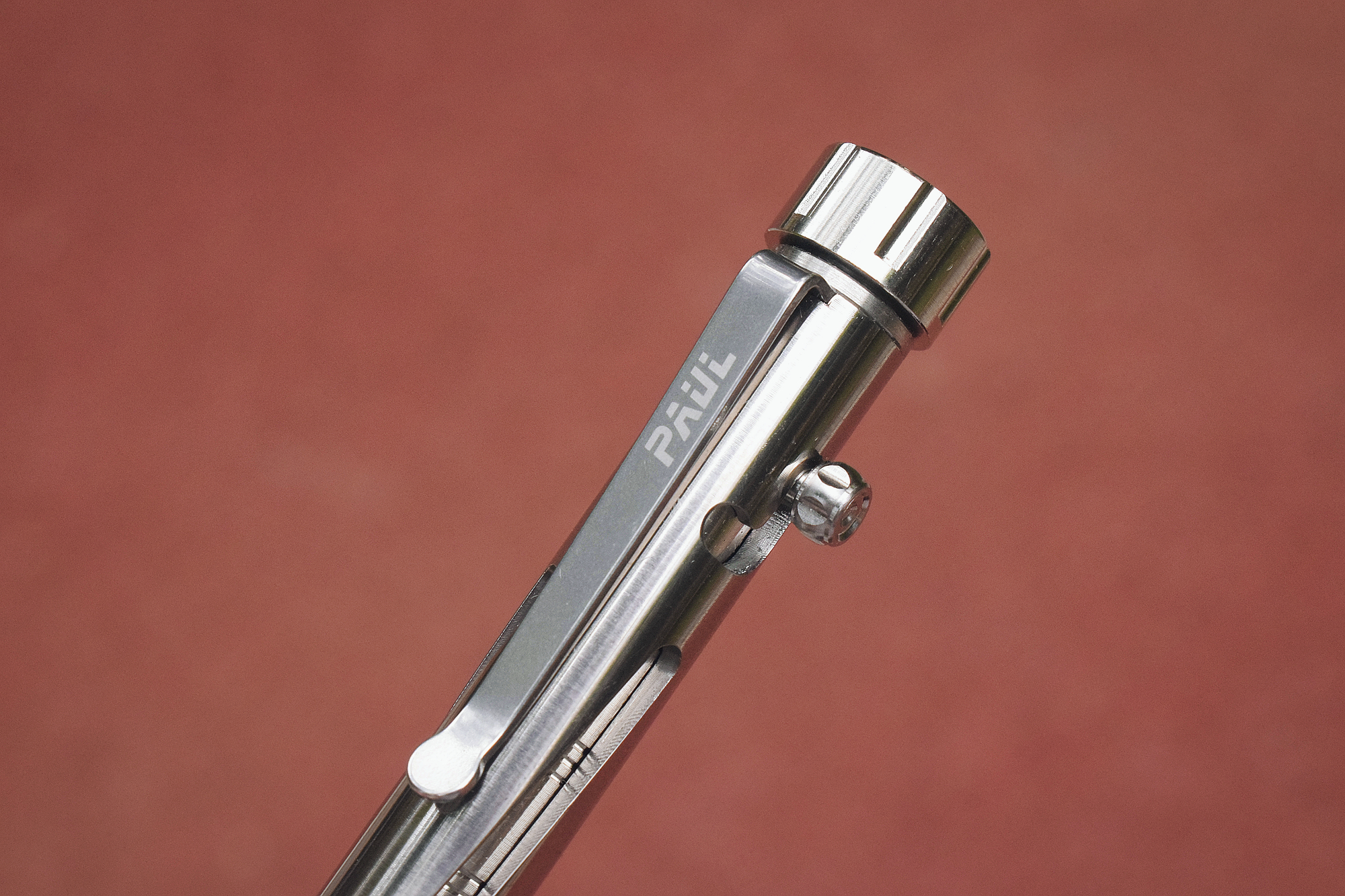 一笔多能，危急时刻展身手！弘安保罗“钛锐”战术笔体验