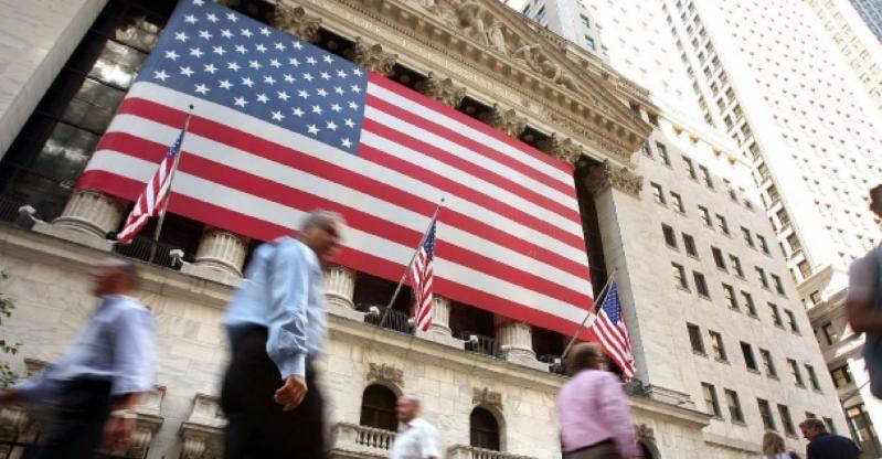 中方抛售千亿美债,做空华尔街对中国影响