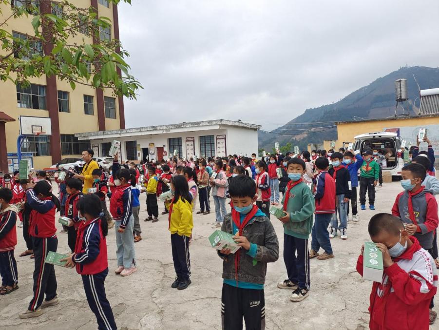 恒昌公益助力平等教育，云南边境小镇迎来首所“云杉校园”