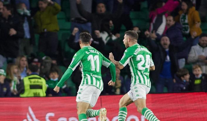 富勒姆vs罗瑟汉姆比分预测,里昂对波尔图比分