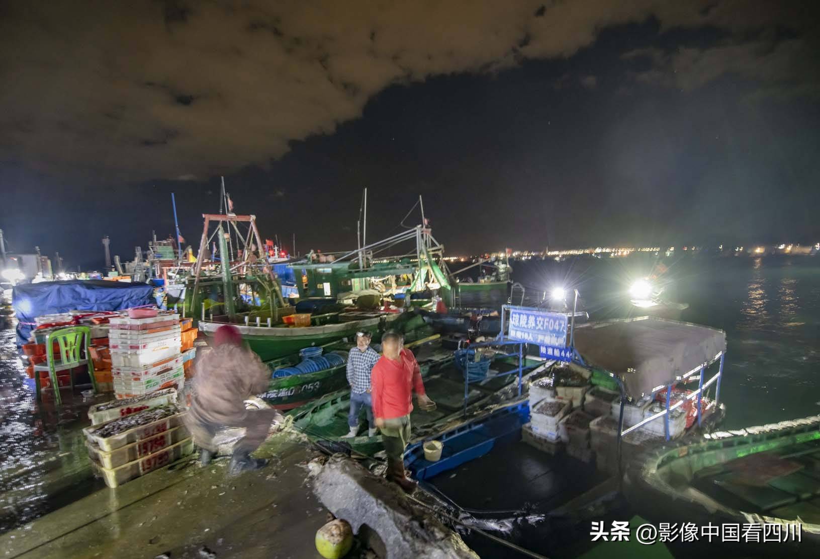 海南陵水新村疍家渔港,海南陵水水产市场