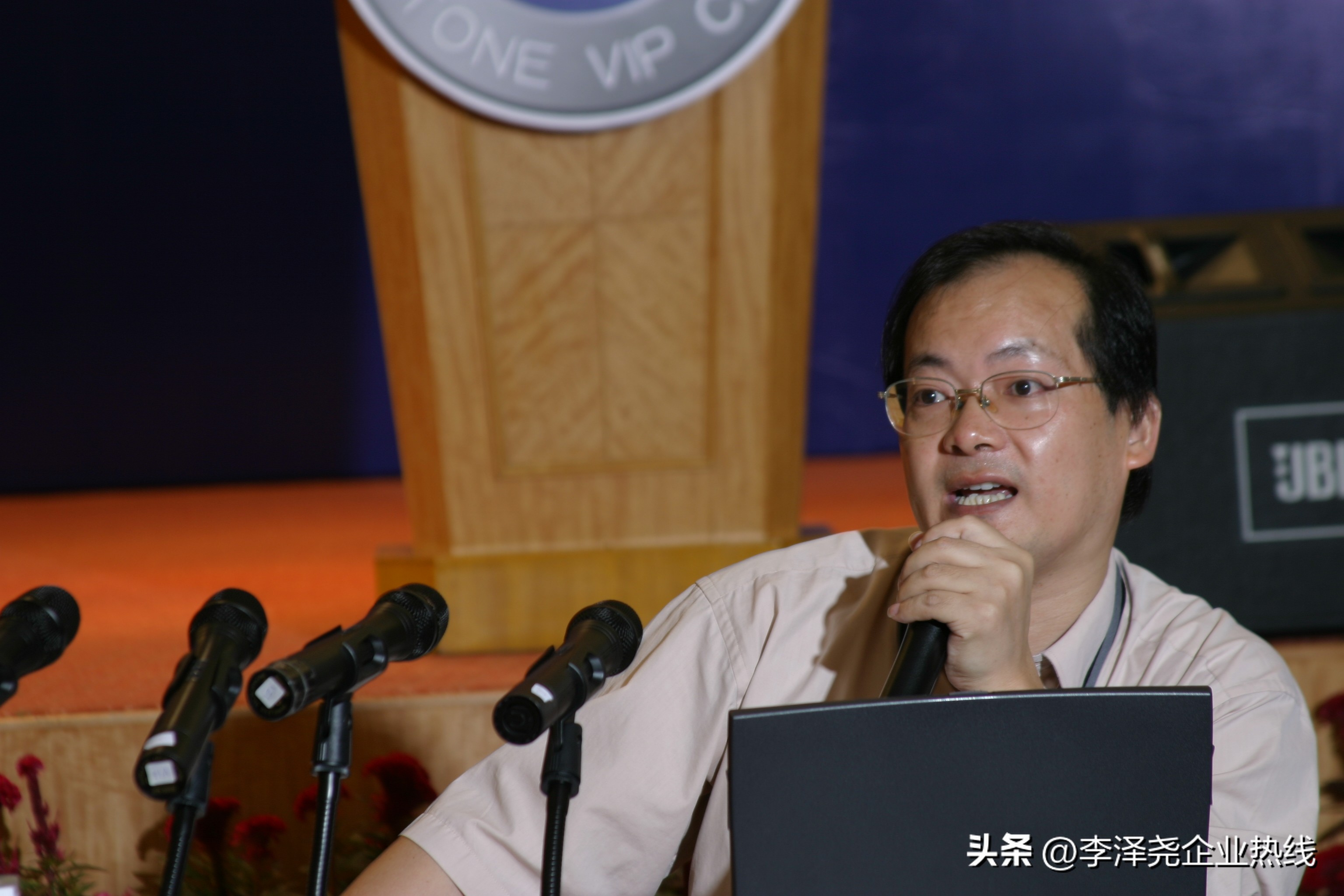 老婆太溺爱孩子怎么办想离婚,老婆溺爱孩子