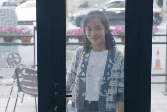 北电校花,曾搭档海清、童谣,如今在《追光的日子》里治愈郭京飞