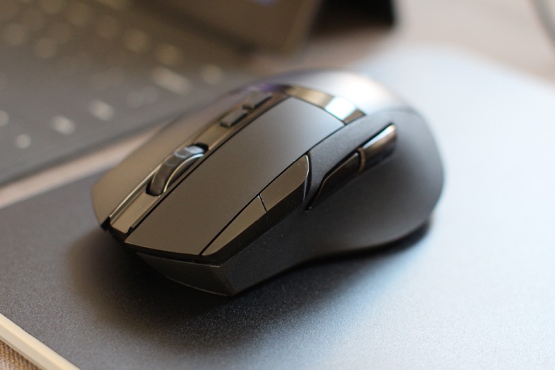 雷柏超大鼠标垫,换上新年套装