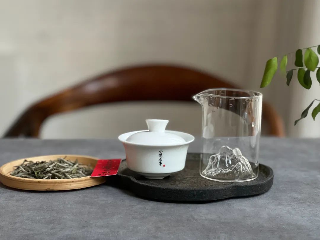 初学品茶怎么感受茶的醇与甘,如何正确选茶品茶