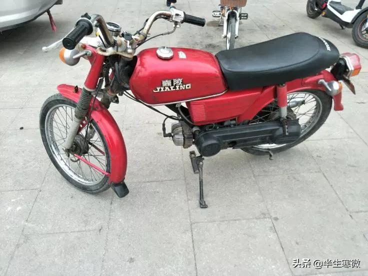90年代的嘉陵50cc摩托车,嘉陵50二冲程摩托车