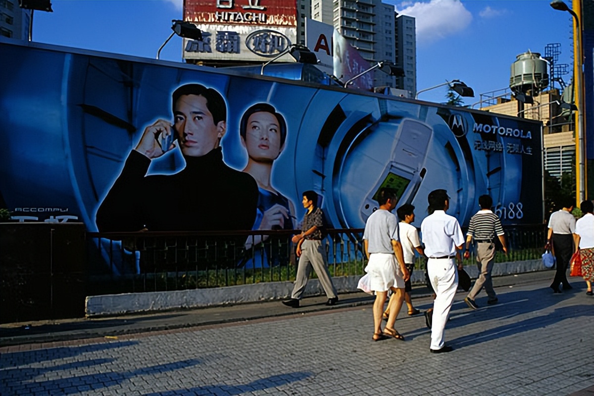 不同年代的人眼中的bb机,大哥大bb机现状