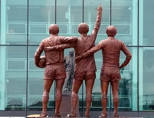 世界足坛的耻辱,盘点世界足坛5大不老传奇