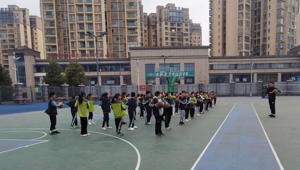 鹭栖湖学校六一节目,鹭栖湖学校运动会