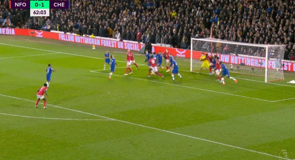 英超切尔西2-0托特纳姆热刺集锦,英超第16轮伯恩利0-1负于西汉姆联