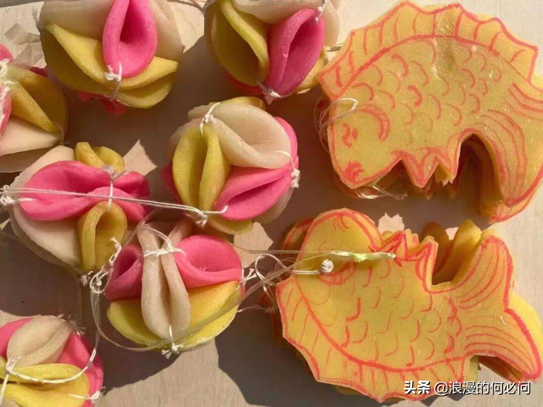 云南必须吃的美食有哪些呢,云南丽江特色美食小吃有哪些