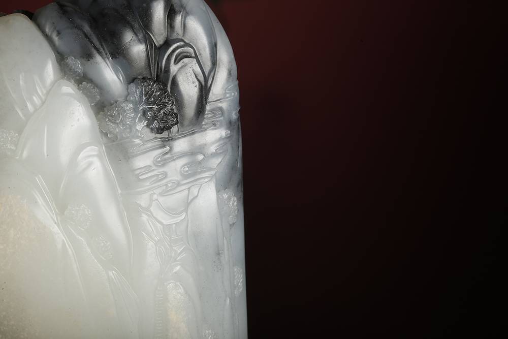 苏然玉雕的作品值得收藏么,王平和苏然哪个玉雕大师名气更大