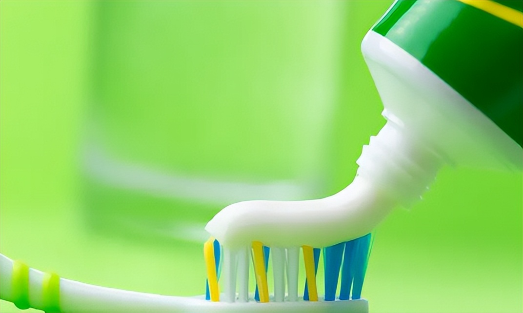 一年四季都能用的饵料添加剂,自制饵料添加剂的使用方法和技巧