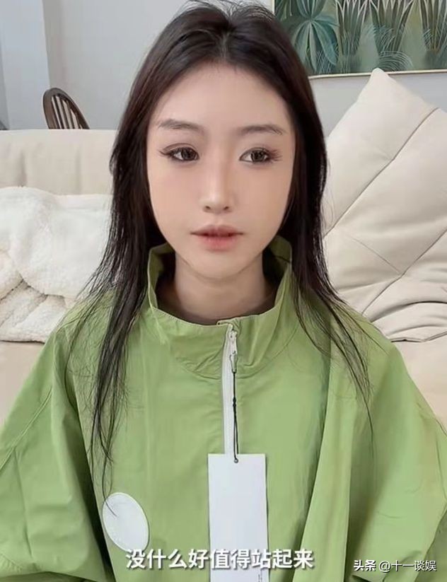 鹿晗潮牌遭吐槽，衣服成本60元卖1500，发多条INS怼网友败坏好感