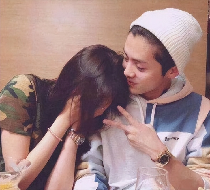 鹿晗世界杯上评价曼联,曼联宣传鹿晗出任红魔使者