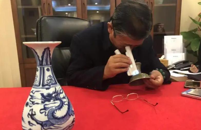 废品站老板收购铁块,沈阳废品站捡垃圾