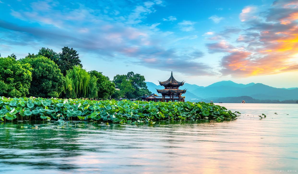 中国十大自驾胜地,中国十大露营旅游地点推荐