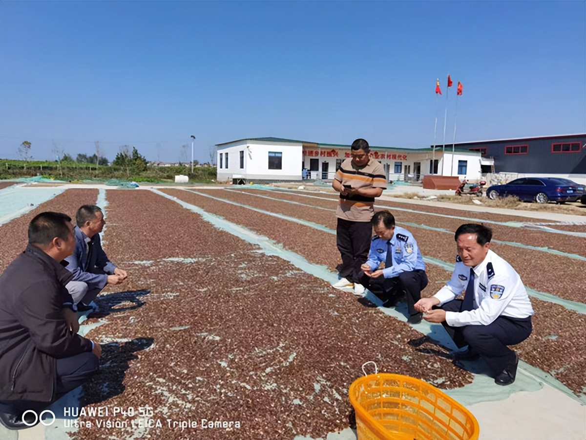湖北公安察民情解民忧活动方案,民警下基层察民情暖民心活动