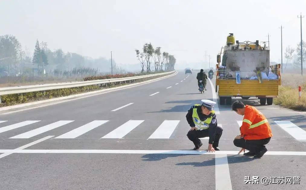 人民日报点赞盐城公安,中央媒体点赞盐城警察视频