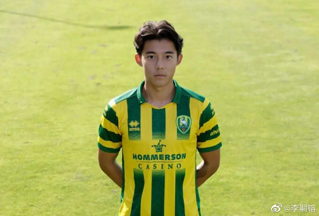 前国脚回忆02世界杯的日韩队：那时中日韩差距并不大，人家已经在世界杯赢球，我们却不得不接受失败的现实