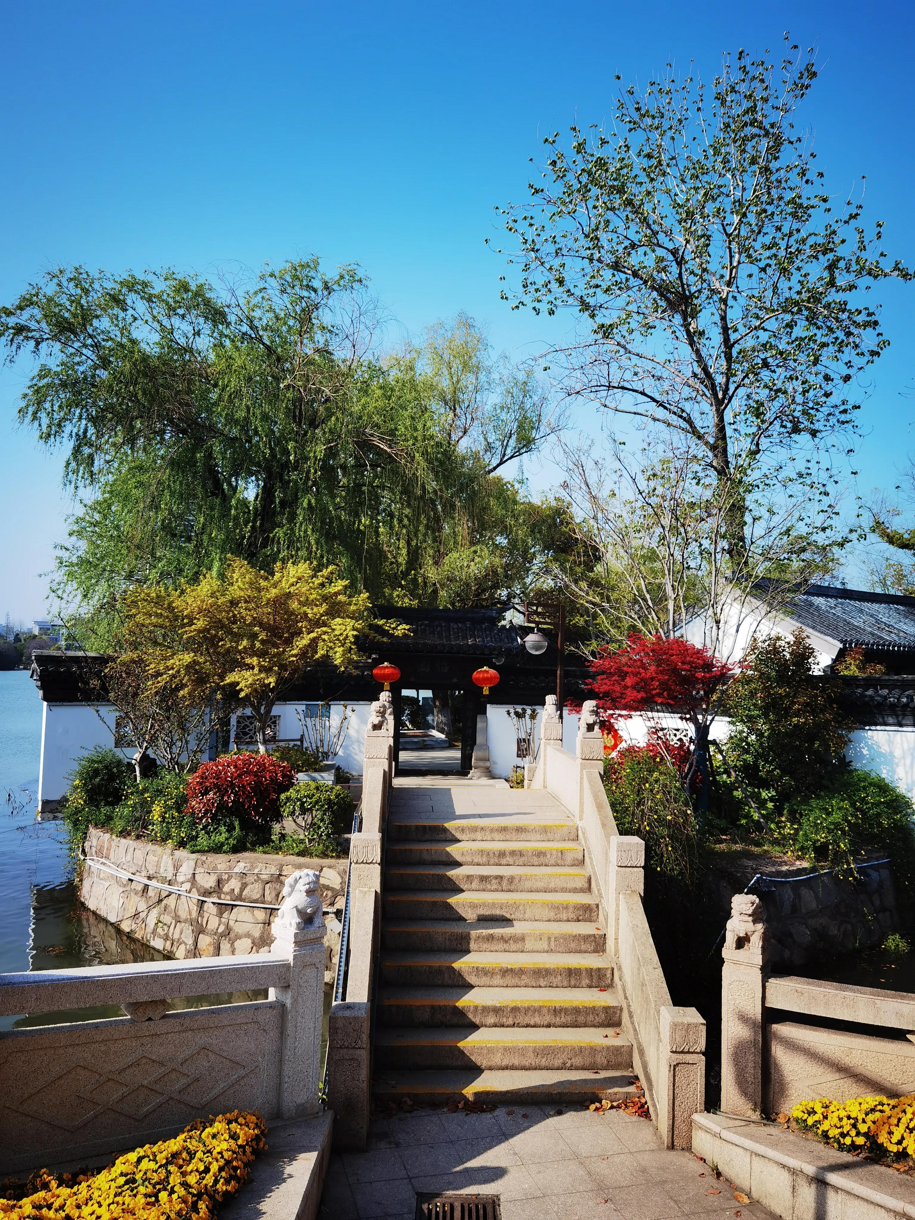 南通濠河周边小区,南通濠河平房