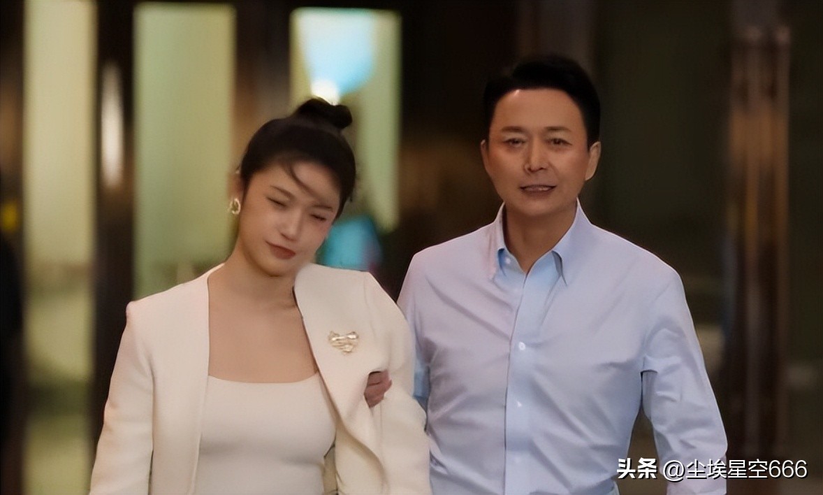 不完美受害人，周迅、董洁眼神飙戏，林允饰演网爆社死受害人