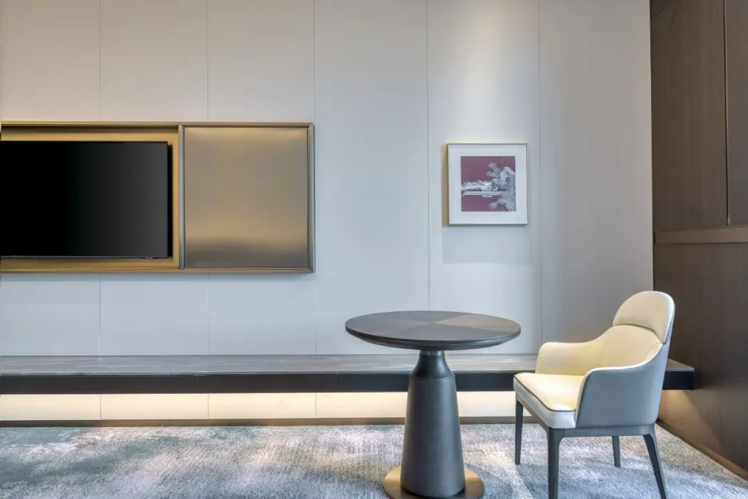 盛夏时节荷花盛开,盛夏去看荷花