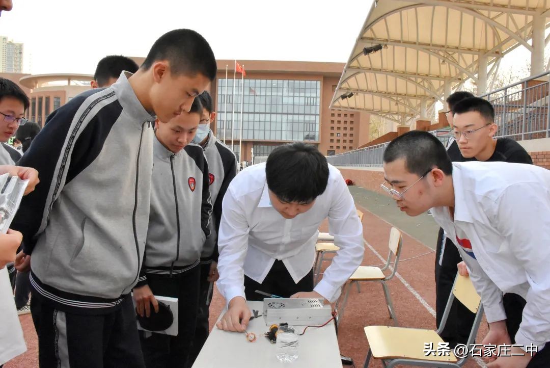 一见倾“新”缤纷同行|石家庄二中举行第41届社团联合会社团纳新