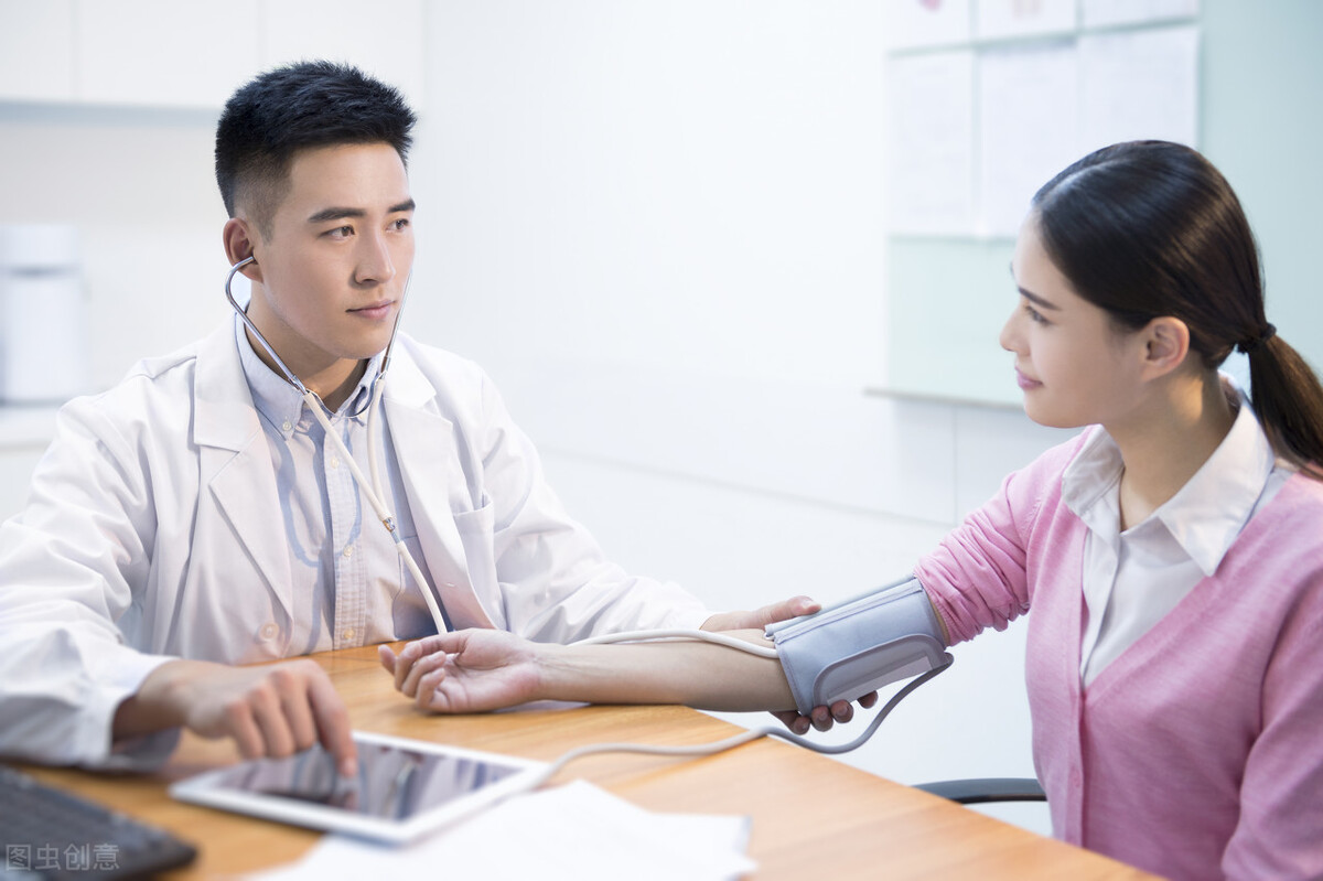 便血不可轻视的危险信号,莫名其妙的便血是啥原因