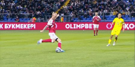 哈兰德和霍伊伦谁强,赫伊伦德哈兰德