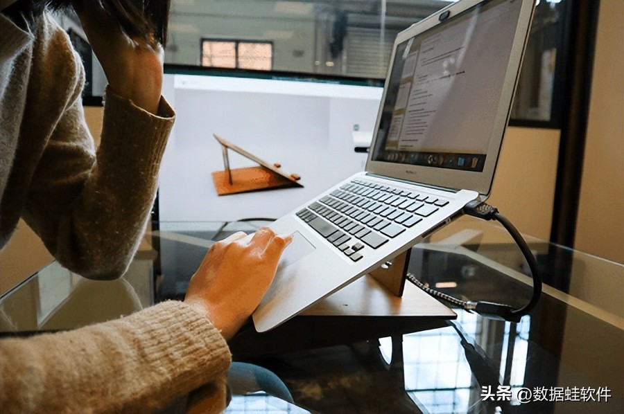 u盘提示格式化怎么修复win10,win10一招修复u盘无法格式化